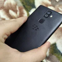 یک فروند بلک بری Evolve مشابه آکبند