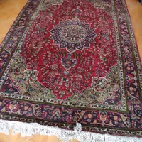 فرش دست بافت تبریز کارکرده