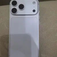 ایفون ۱۷ پرو مکس ۲۵۶ za سایکل ۱۰۰بارشارژ