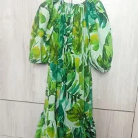 کفش وصندل ولباس ساحلی