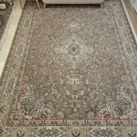 یک تخته فرش ۱۲متری به همراه کناره ۳ونیم متری در۷۰