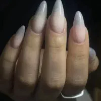کاشت ناخن با ژل فقط ۳۰۰ هزارتومان