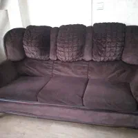 مبل قهو ه ای  کار کرده