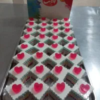 استخدام همکارخانم جهت تولید ژله ودسر