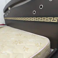 تخت خواب چوبی