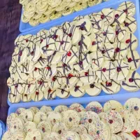 نیازمند همکار خانم .اهل کار زرنگ