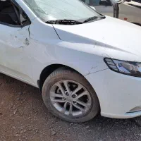 مشاور و خریدار وقیمتگذار ماشین تصادفی