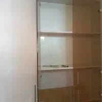 بوفه‌گلاسه‌با۴درب‌شیشه‌سکوریت‌‌اصل