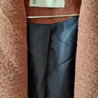 پالتو|لباس|ری, شهرک نظامی|دیوار