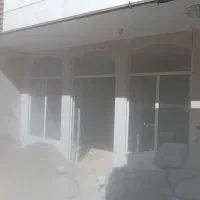 درب و پنجره آهنی با شیشه و قفل سالم