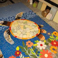 قبول پروژه های موزائیک دیواری کاشی شکسته