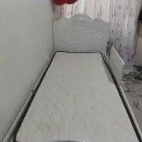 تخت خواب نوجوان با تشک|تخت و سرویس خواب|اصفهان, کوی امام|دیوار