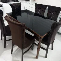 میز ناهارخوری