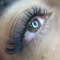 خدمات وآموزش اکستنشن مژه و لیفت و لمینت وکاشت