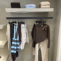 استخدام فروشنده و دستیار مدیر خانم