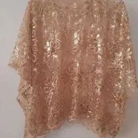 تعدادی لباس نو|لباس|نهاوند, |دیوار