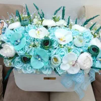 باکس گل مصنوعی