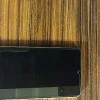 سامسونگa06 با ‌حافظهٔ ۱۲۸ گیگابات همراه با شارژر