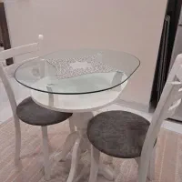 میز دو نفره