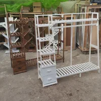 رگال کشودار و طبقه مناسب کفش