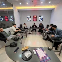 میز گرد|فروشگاه و مغازه|گلبهار, شهر جدید گلبهار|دیوار