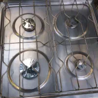 اجاق گاز چهارشعله فرداروجوجه سرخکن دار اریستون|اجاق گاز و لوازم برقی پخت‌وپز|لواسان, |دیوار