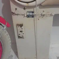 تخت|تخت و سرویس خواب|تربت‌حیدریه, شهرک ولیعصر|دیوار