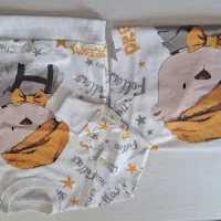 لباس بچگانه