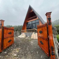 تراس ویلات بشین صدای رودخونه با چشم انداز جنگل