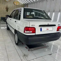 پراید سفید ۸۸