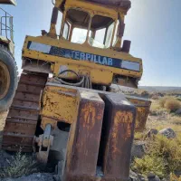 بلدوزر دی ۸ مثلثی