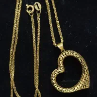 طلا ۱۸عیار نو