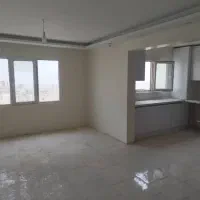 آپارتمان ۹۰ متری ۲ خواب کلید نخورده