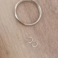 نیم تک و‌گوشواره