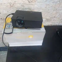 ویدیو پروژکتور یونیک