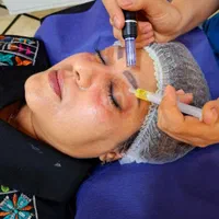 خدمات زیبایی اپلاسیون بدن و فیشیال پوست