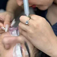 دوره تخصصی لیفت مژه و ابرو ظرفیت فقط ۱ نفر