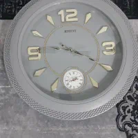 ساعت دیواری