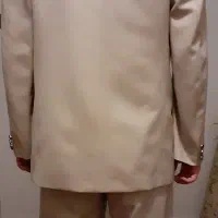 کت شلوار|لباس|ری, علایین|دیوار