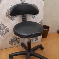 میز و صندلی ناخن کار|آرایشگاه و سالنهای زیبایی|اصفهان, کوجان|دیوار