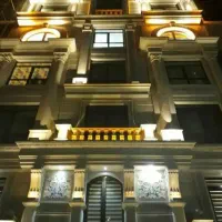 106متر-دارای-800وام-ورودی-یاس-پنجره-از-کف
