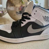 یک لنگه کفش نایک