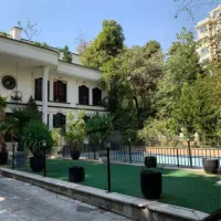 ویلایی-دوبلکس-حیاط-مشجر