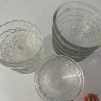 فروش تعدادی کاسه بشقاب  شیشه ایی