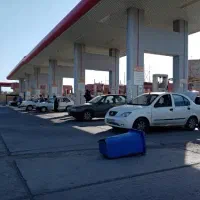 کاردر جایگاه سوخت