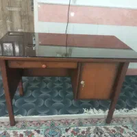 میز تحریر چوبی
