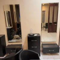 وسایل اموزشگاه وارایشگاه سالن زیبایی به فروش میرود|آرایشگاه و سالن‌های زیبایی|تهران, جیحون|دیوار