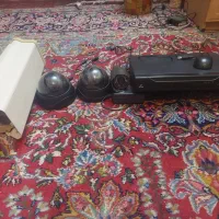 فروش DVR وتعدادی دوربین وپایه دوربین