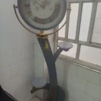 ساعت ایستاده