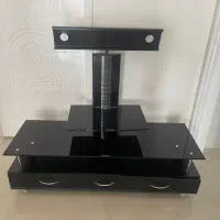 میز تلویزیون همراه با براکت نصب